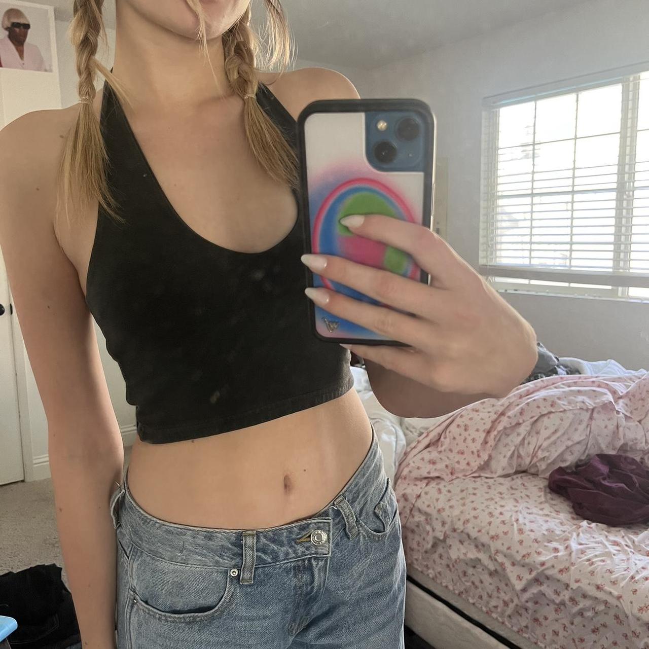Brandy melville halter top 🖤 def a staple item... Depop