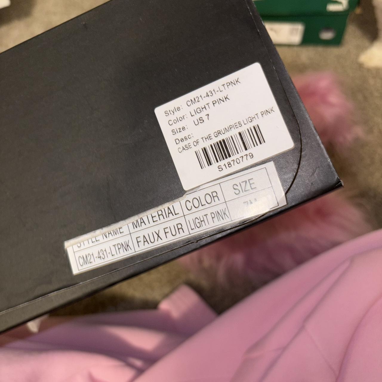 Women's Slides - Pink - US 7 – pink fuzzy slides … - image 3