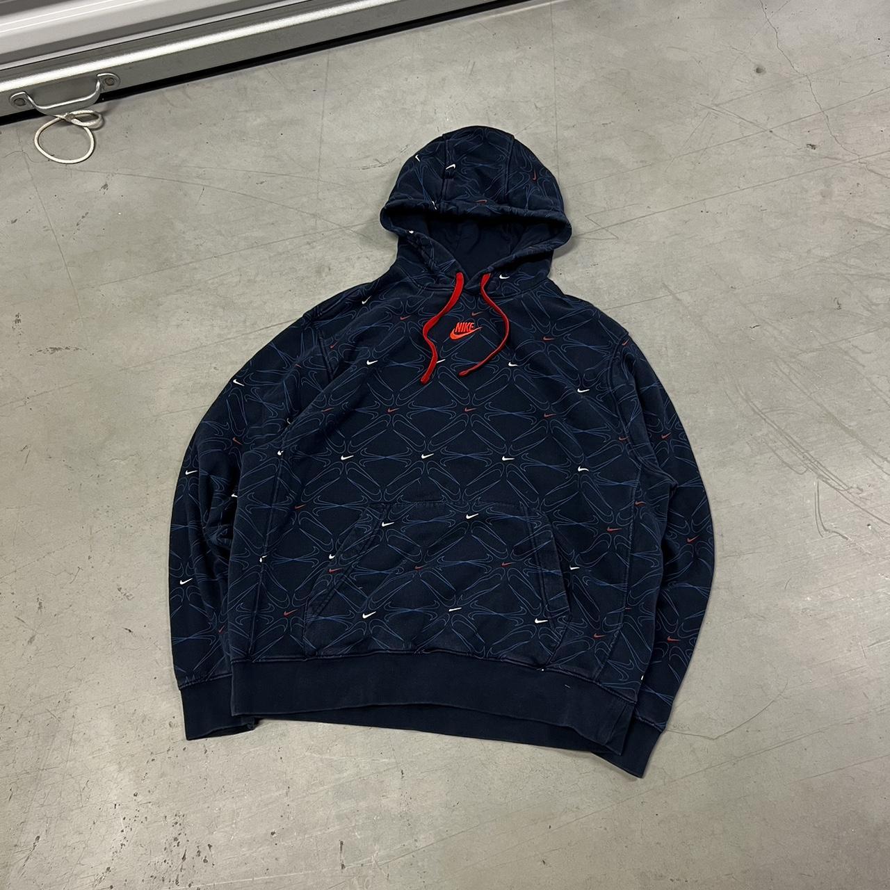 Nike Men's Navy and Red Sweatshirt | Depop