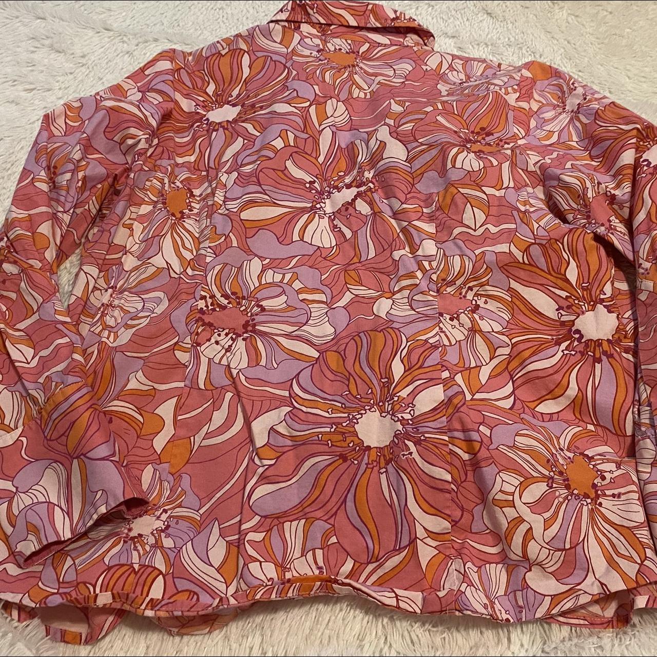 Lane Bryant Pink Retro Pattern Button Down Top 14/16 - Depop