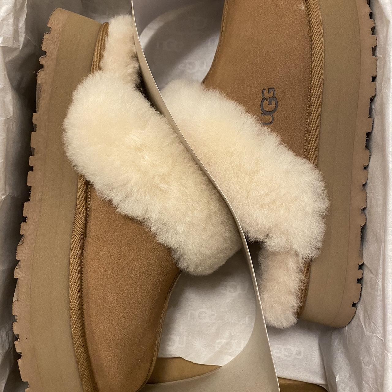 Yellow ugg discount slippers size 5