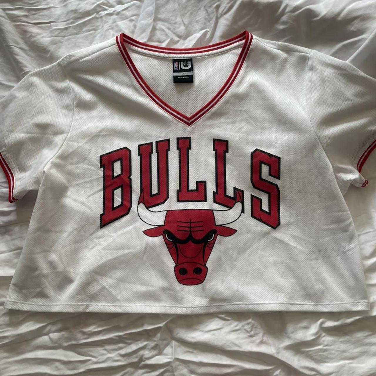 Chicago Bulls Jersey Tee Adult Small White - Depop