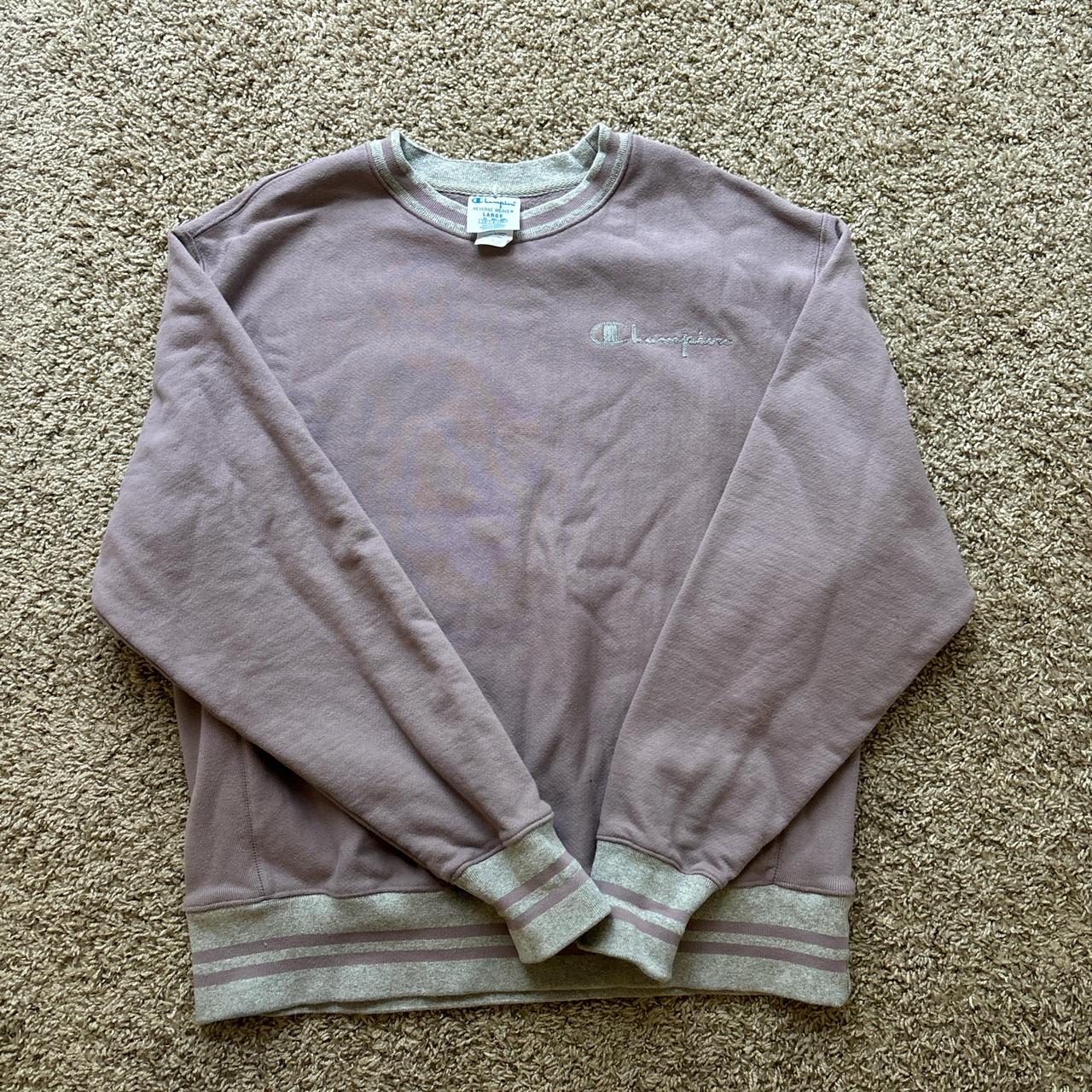 Champion sweater light purple pattern best sale