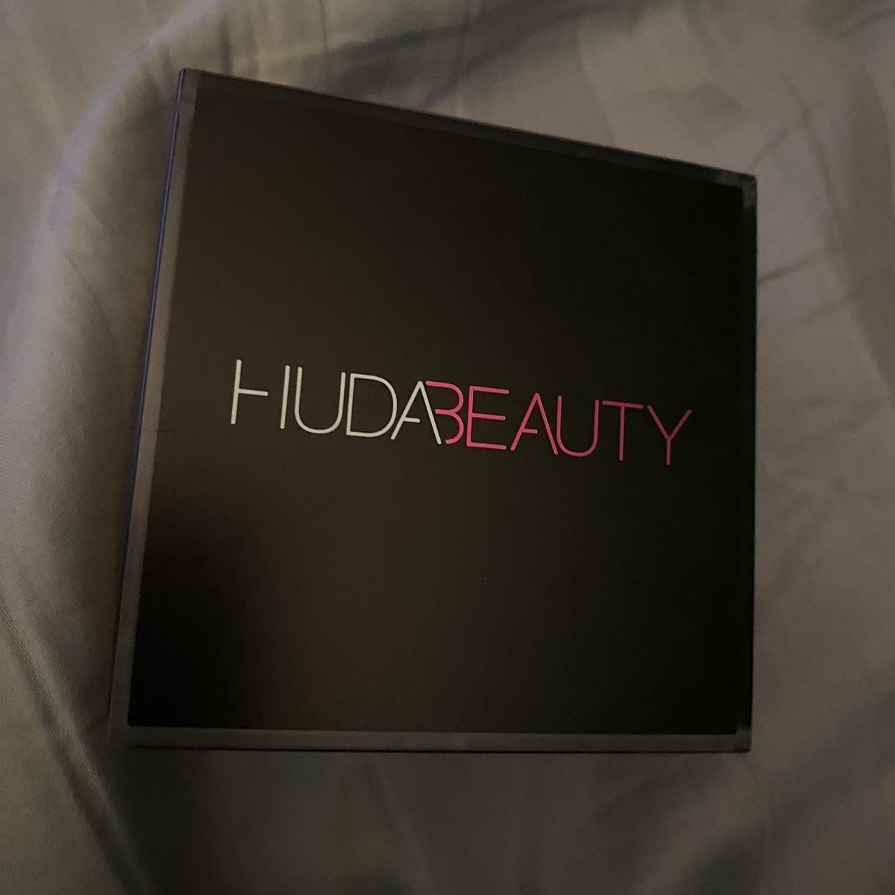 Huda Beauty Makeup | Depop
