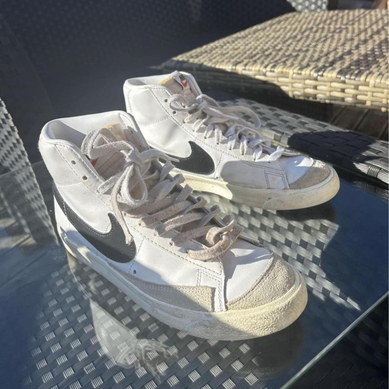 blazer mid 77 og