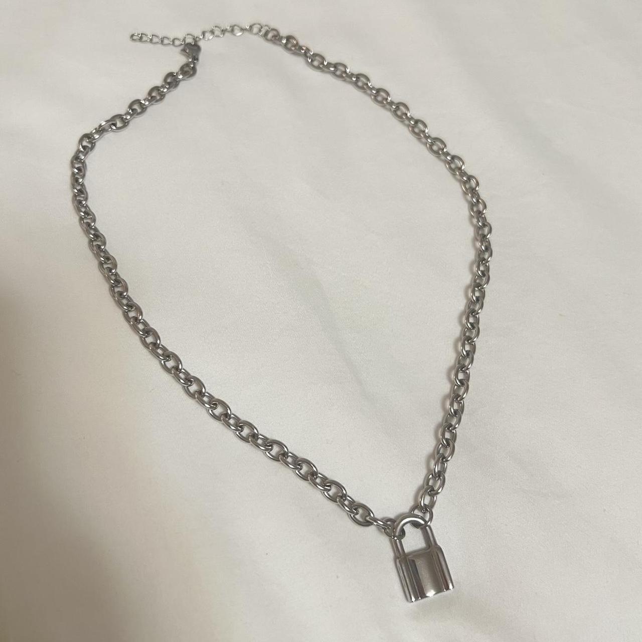 Brandy melville lock chain on sale necklace