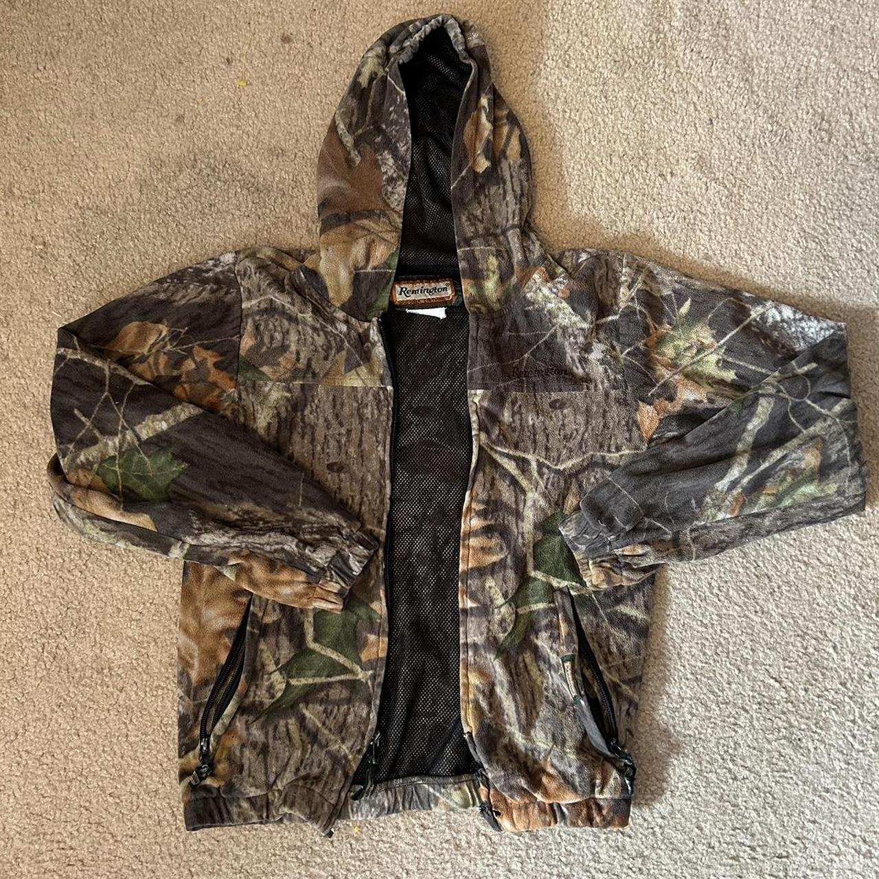 Vintage Y2K Camo Realtree Zip up hoodie Great... - Depop