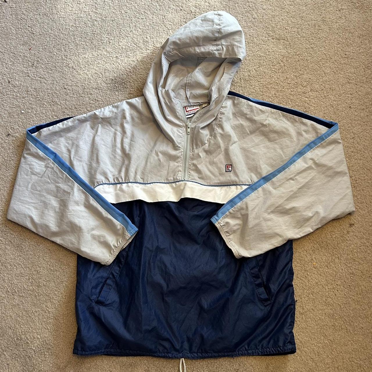 Windbreaker jacket foot on sale locker