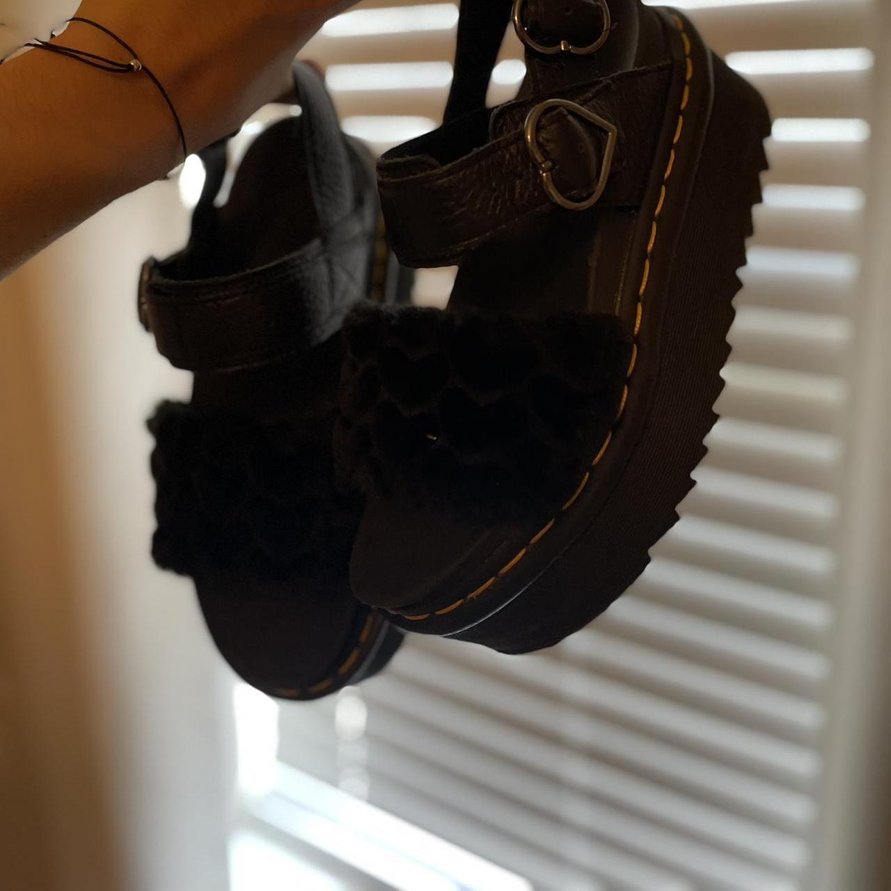 dr martens joyce heart