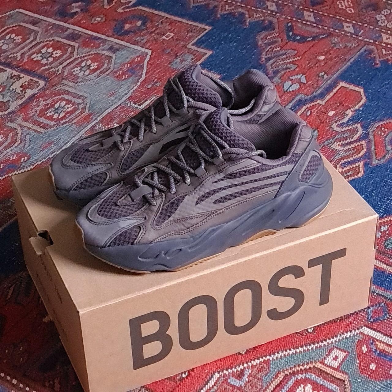 Yeezy 700 v2 Geode uk Used