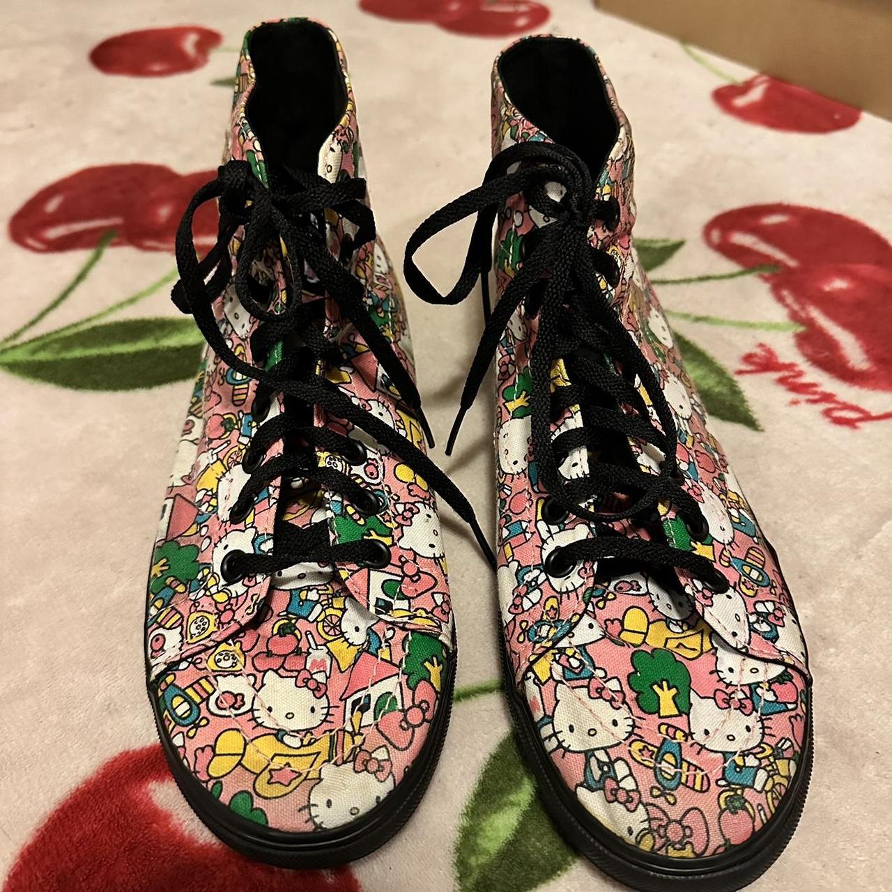 Hello Kitty Vans. Labeled size women s 8.5. Feel