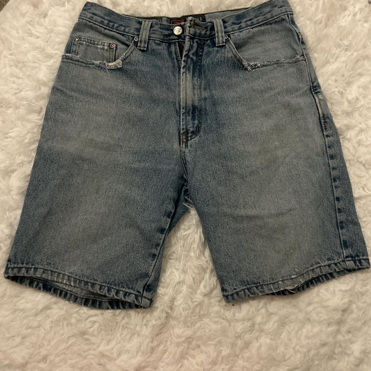 item listed by lockcloset