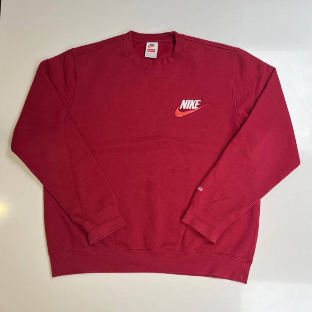 Nike x supreme crewneck sizing hotsell