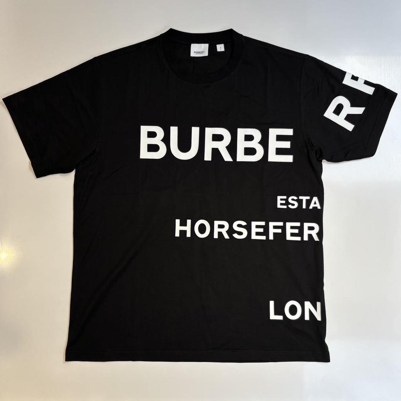 Burberry Horseferry t shirt Colour Black Size Depop