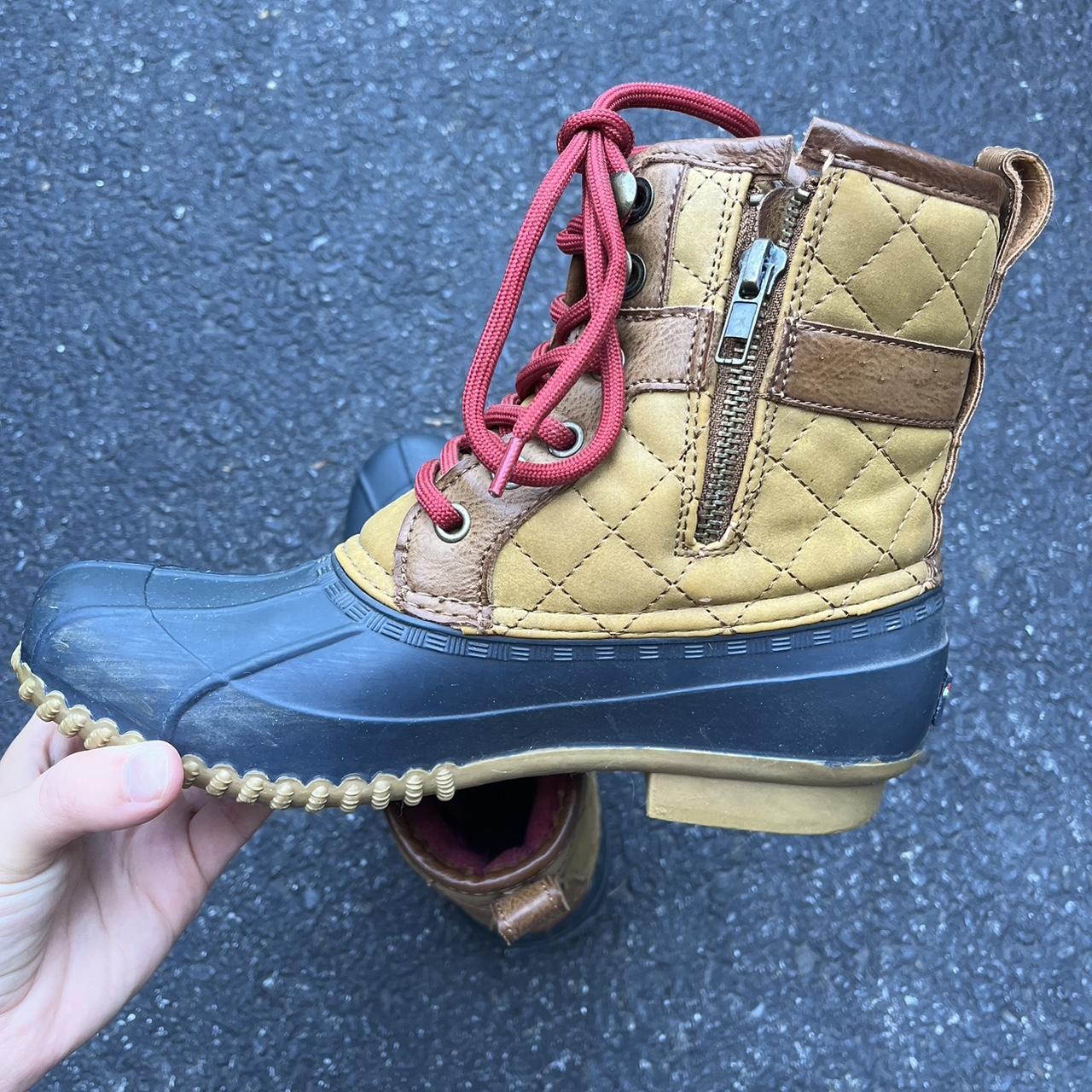 Tommy hilfiger best sale sperry boots