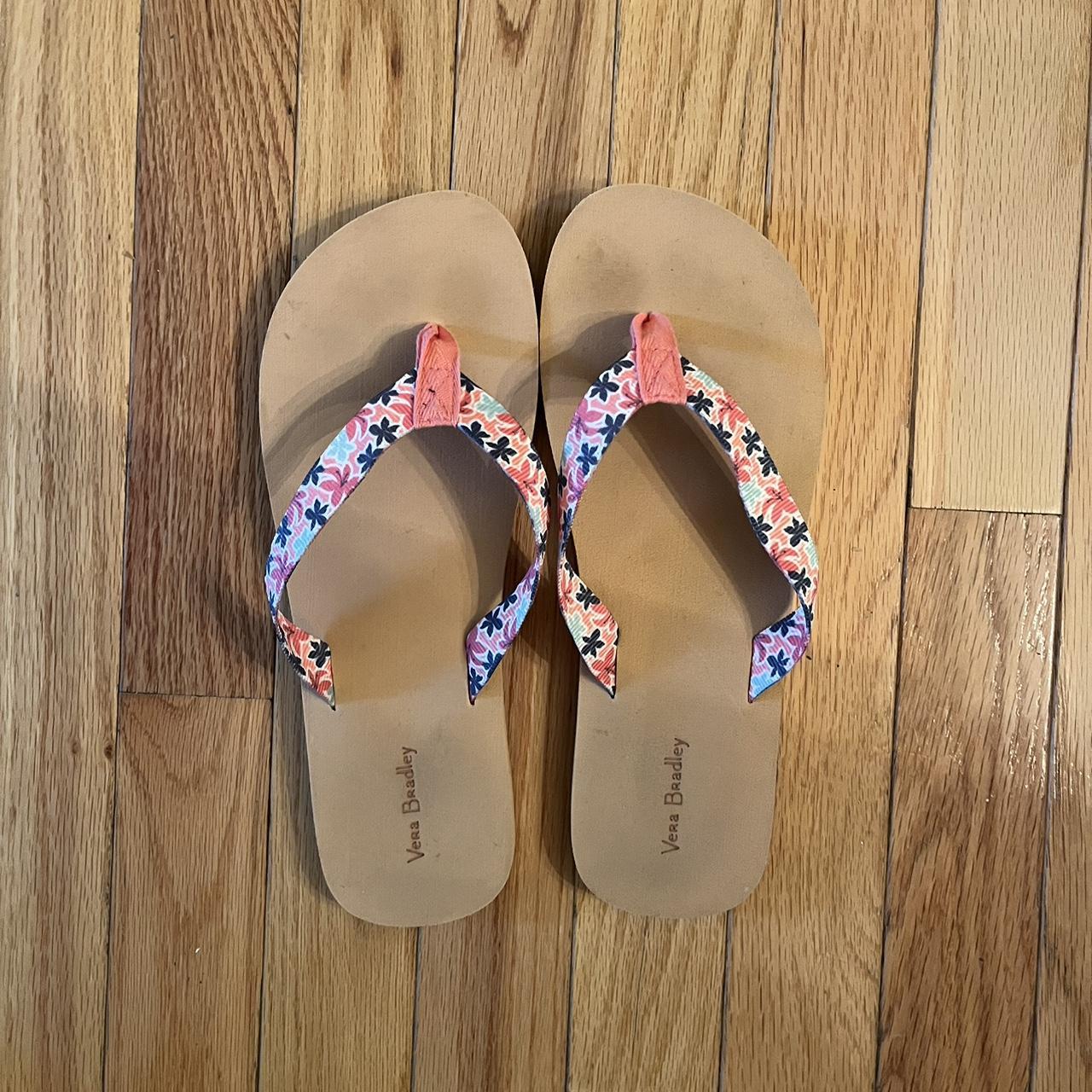 Vera Bradley flip flops! worn once size: 7 - Depop