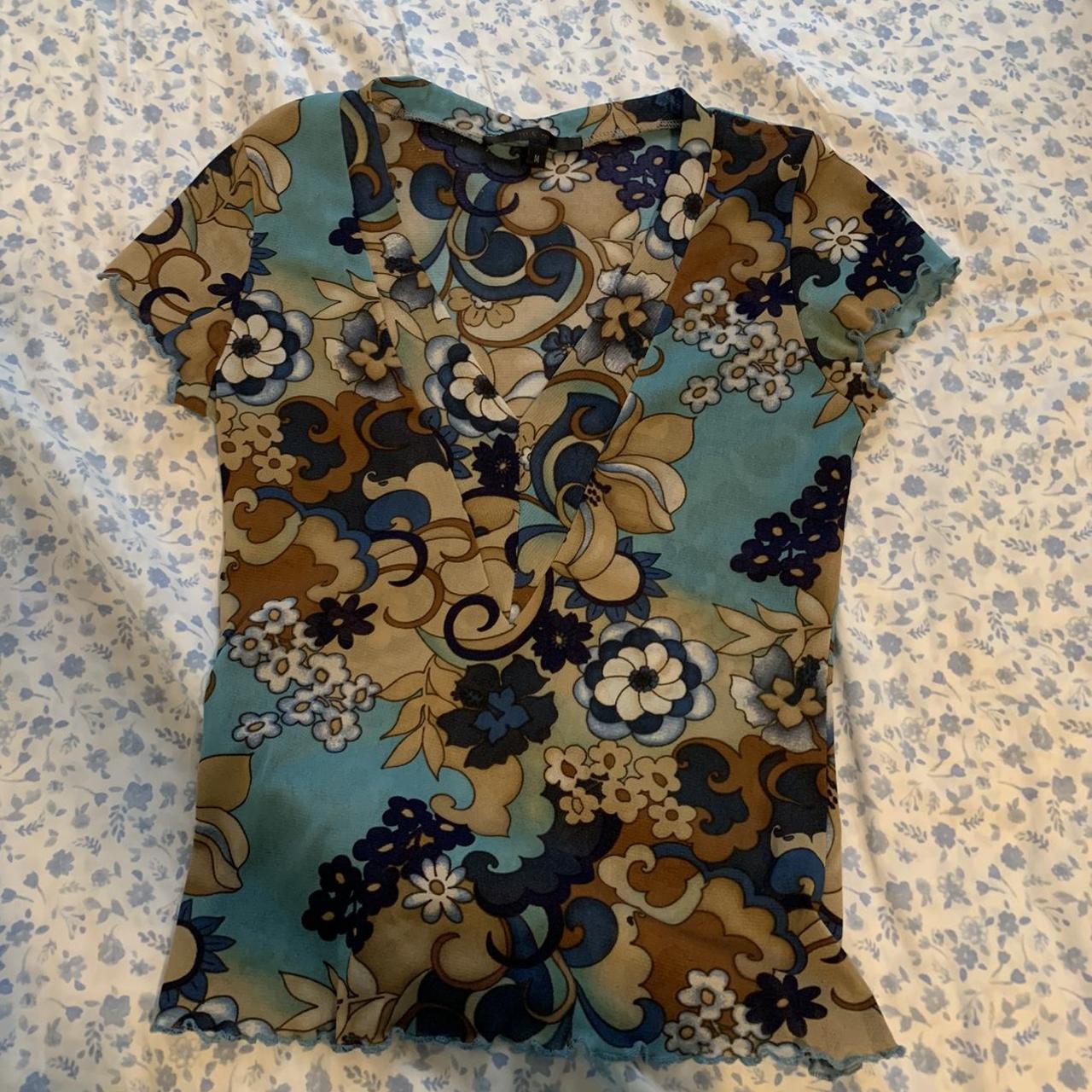 item listed by noey_elias