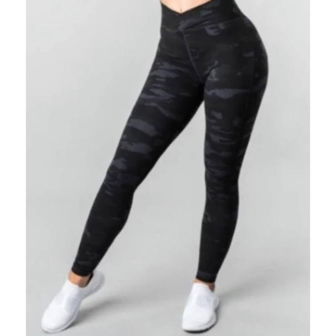 GENTLY USED ALPHALETE SUFRACE LEGGINGS COLOR... Depop