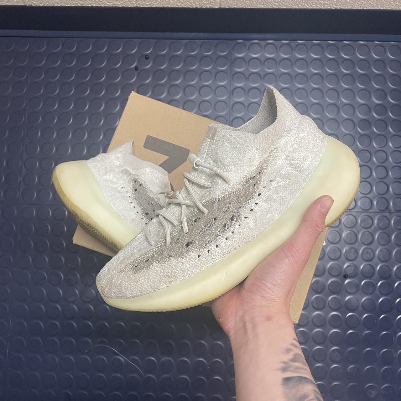 calcite glow stockx