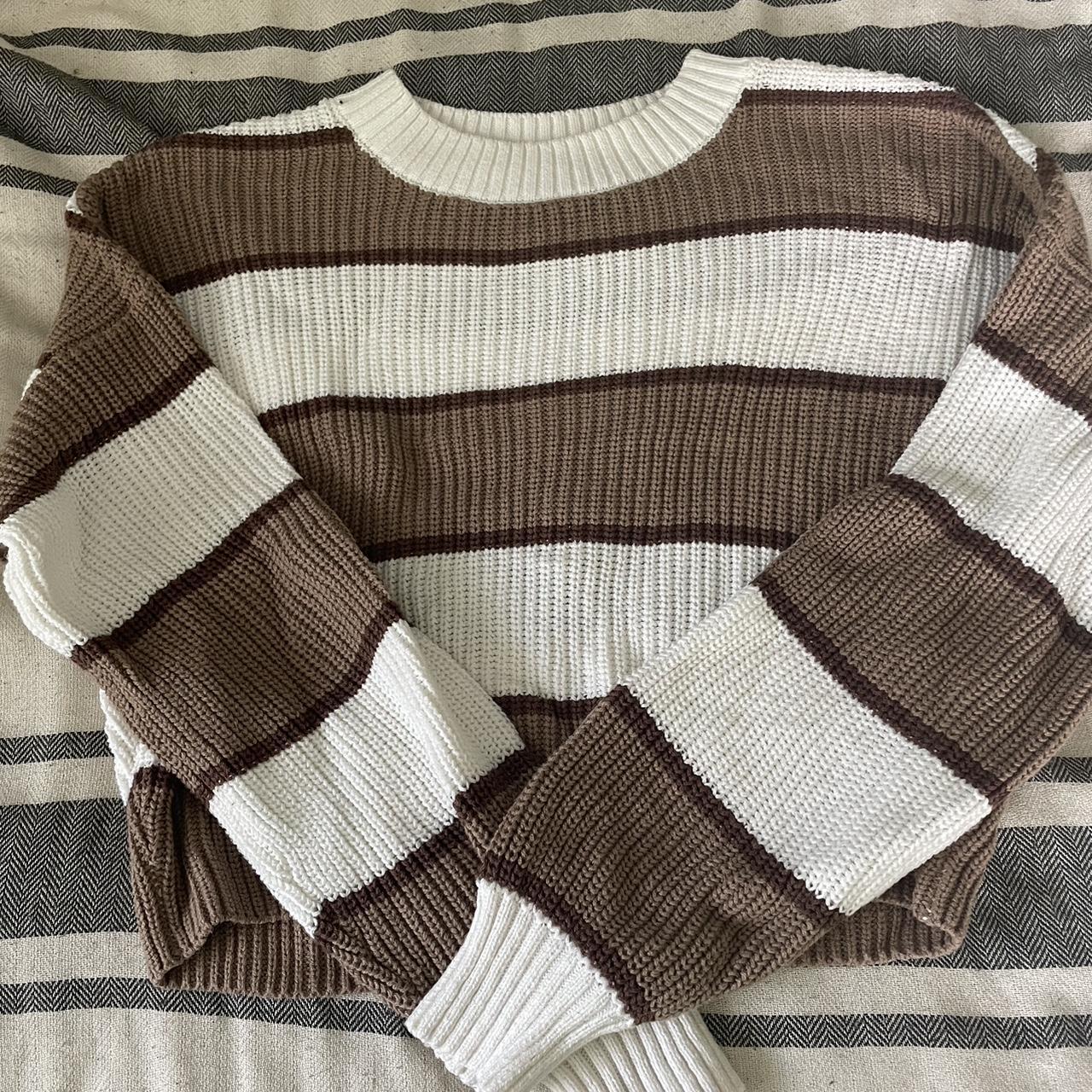 Hollister Co. Women's Brown and White Jumper | Depop