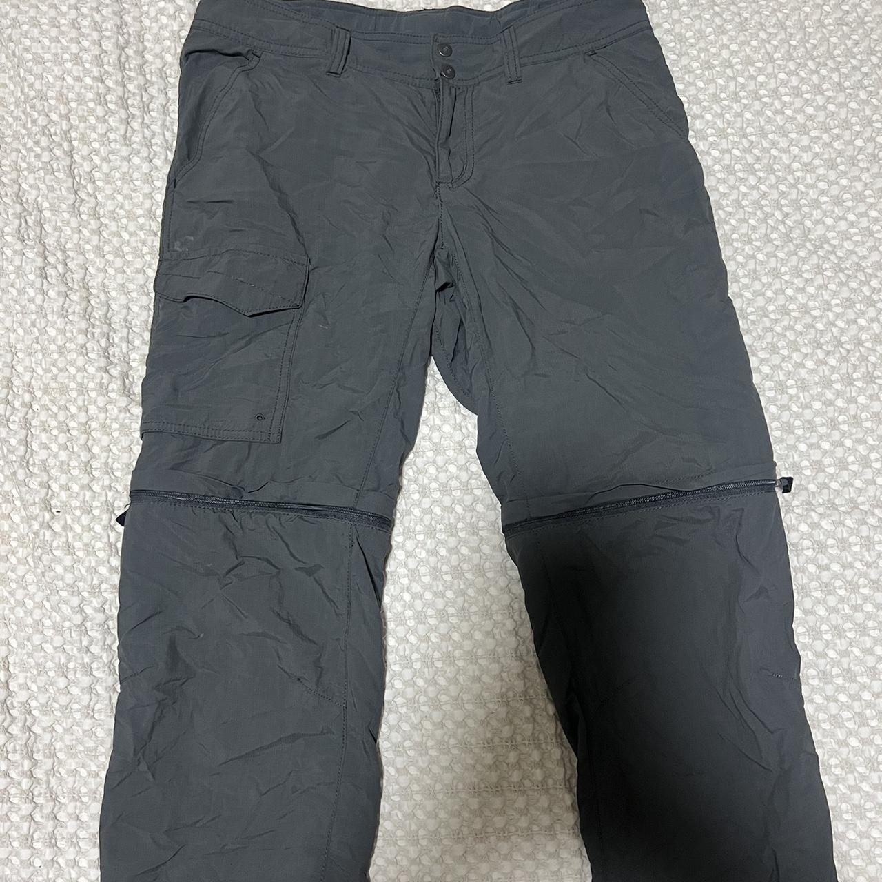 Colombia zip off pants to shorts no tag estimated... - Depop