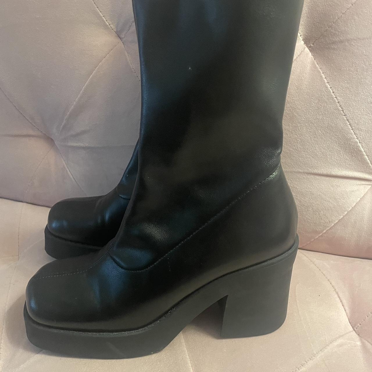 🖤🩶STEVE MADDEN KLAYTON BOOTS🖤🩶 - barely worn because... - Depop