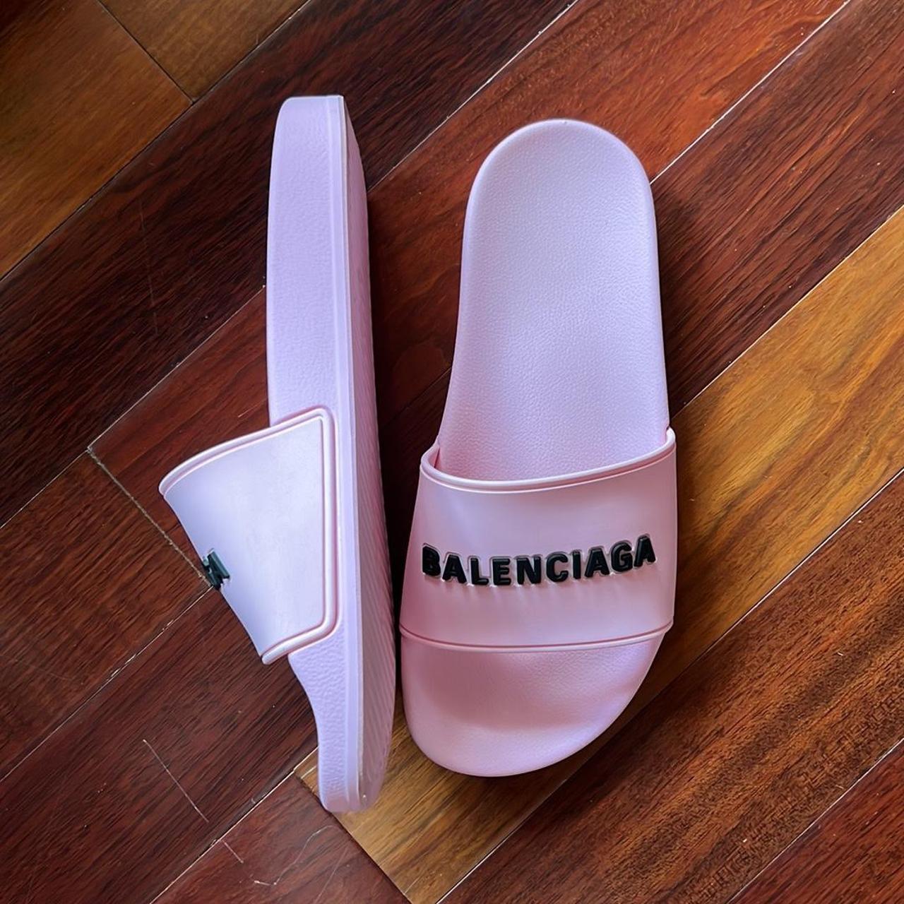 Balenciaga Women's Pink Slides | Depop