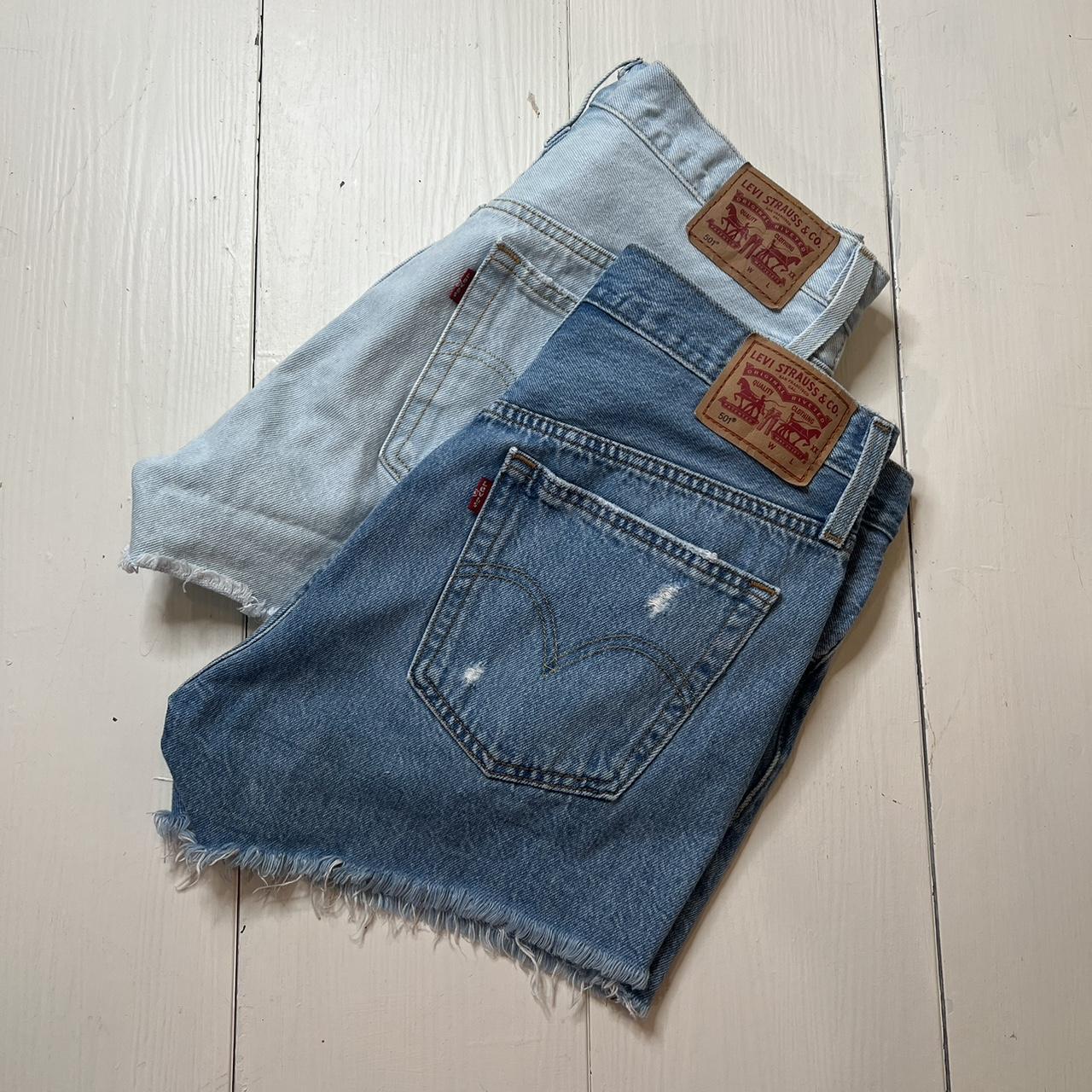 Two levi jeans- deals bundle