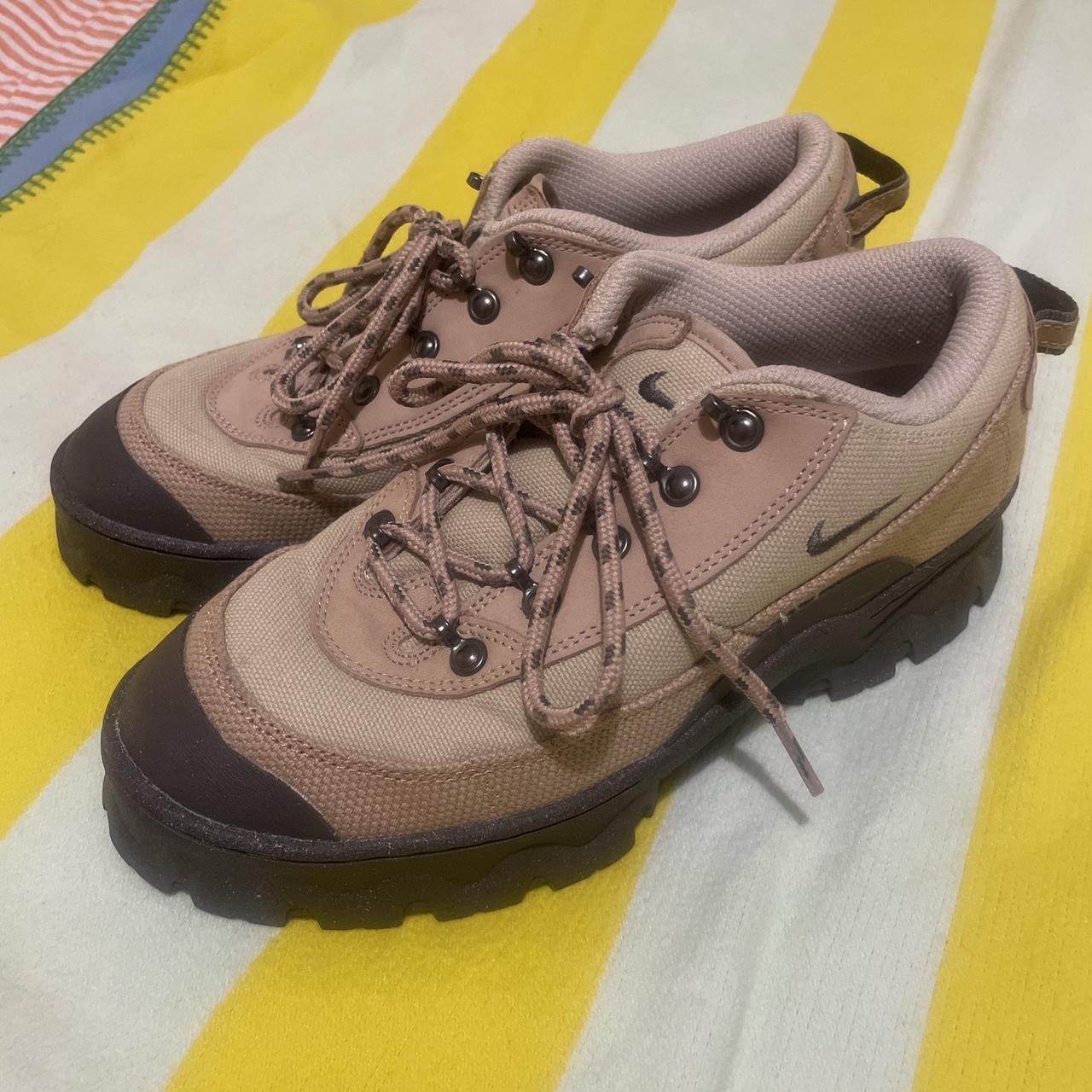 ☆Nike Lahar Low shoes☆ #nike #shoes #hiking #stockx | Depop