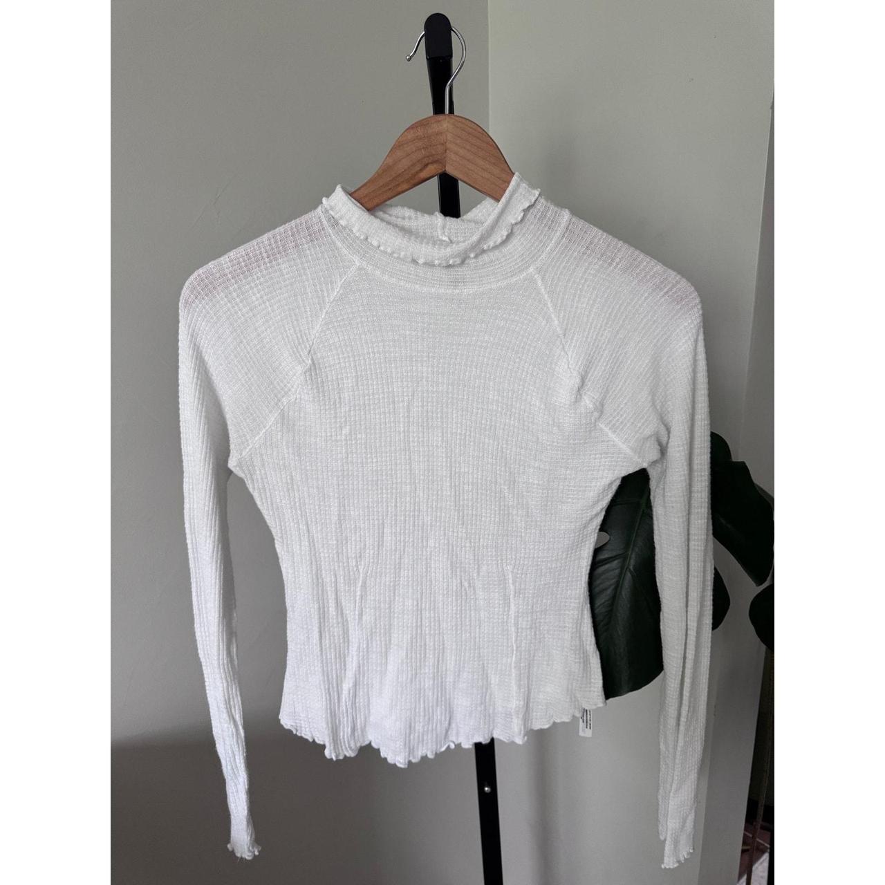 item listed by thriftedstylesbyamanda
