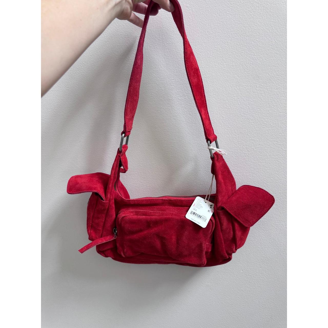 item listed by thriftedstylesbyamanda