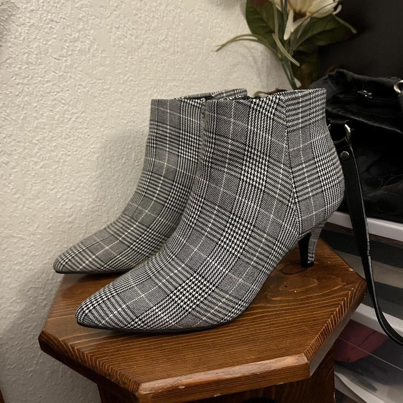 Simply cheap vera booties