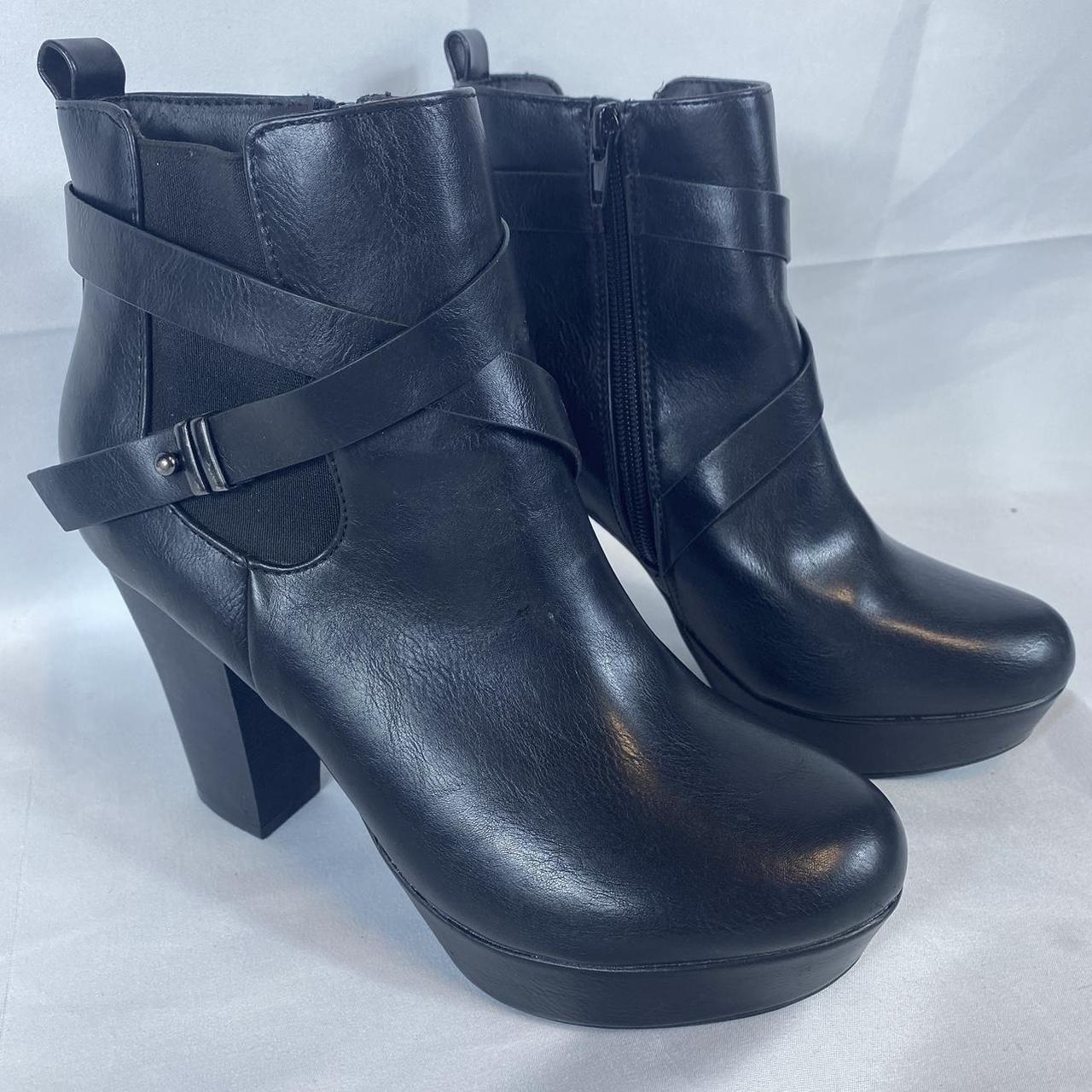 dominique nicole shoes