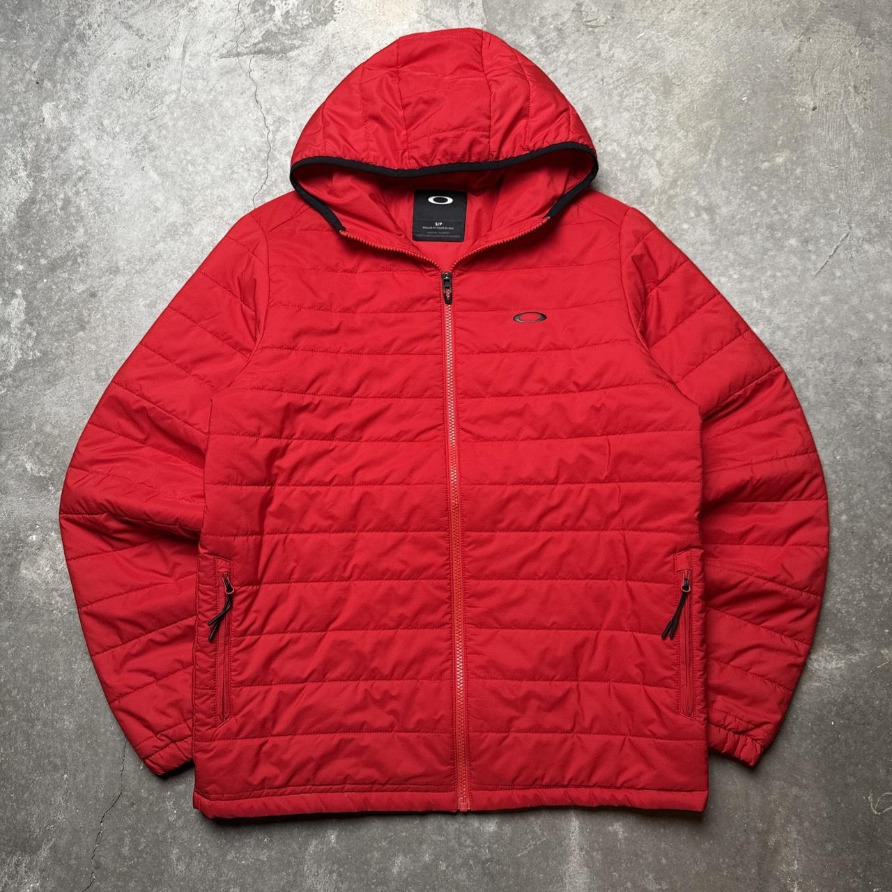 Oakley Men's Puffer Jacket Red L – Vintage 2000s Red Oakley