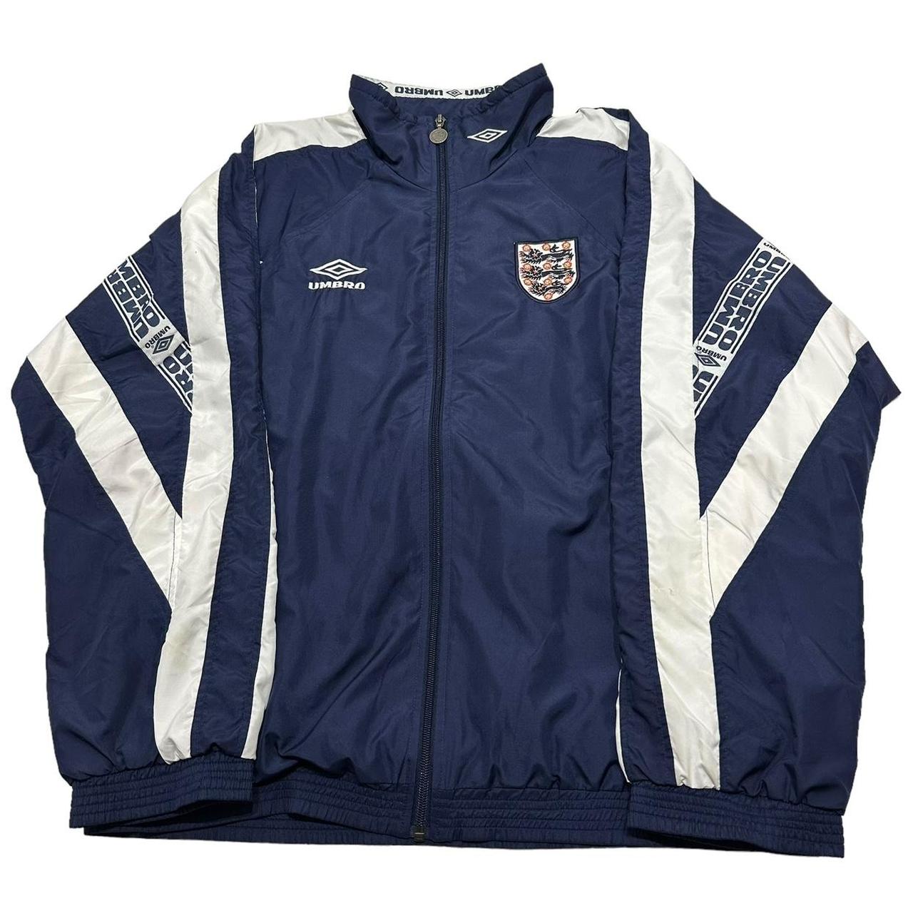 ◆UMBRO◆ British POP Padding Anorak Sweet Corn UO423CWTO7 U fit=scale-down,w=1200
