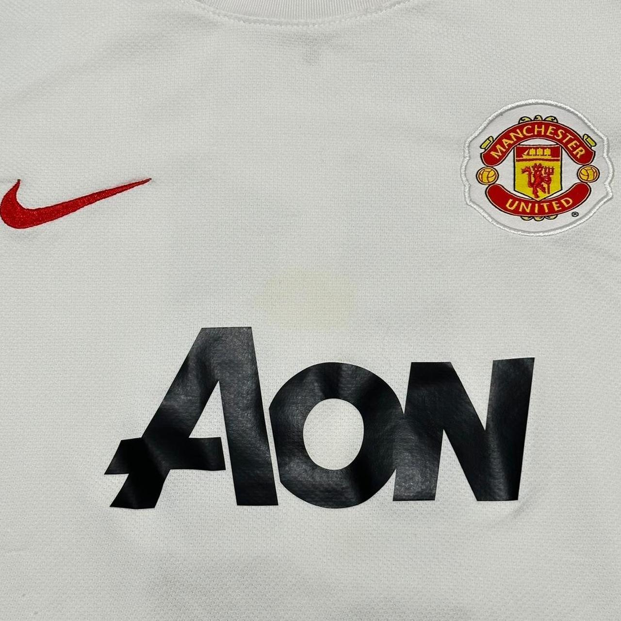 NIKE Manchester United Football Shirt 11 “Giggs” | Depop
