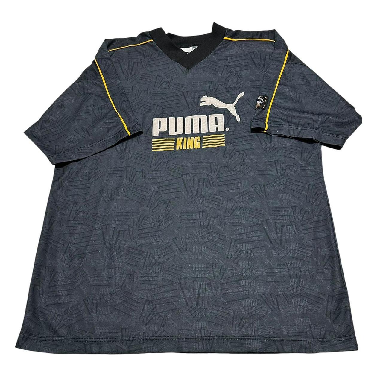 Vintage PUMA KING Jersey Shirt 90s Short