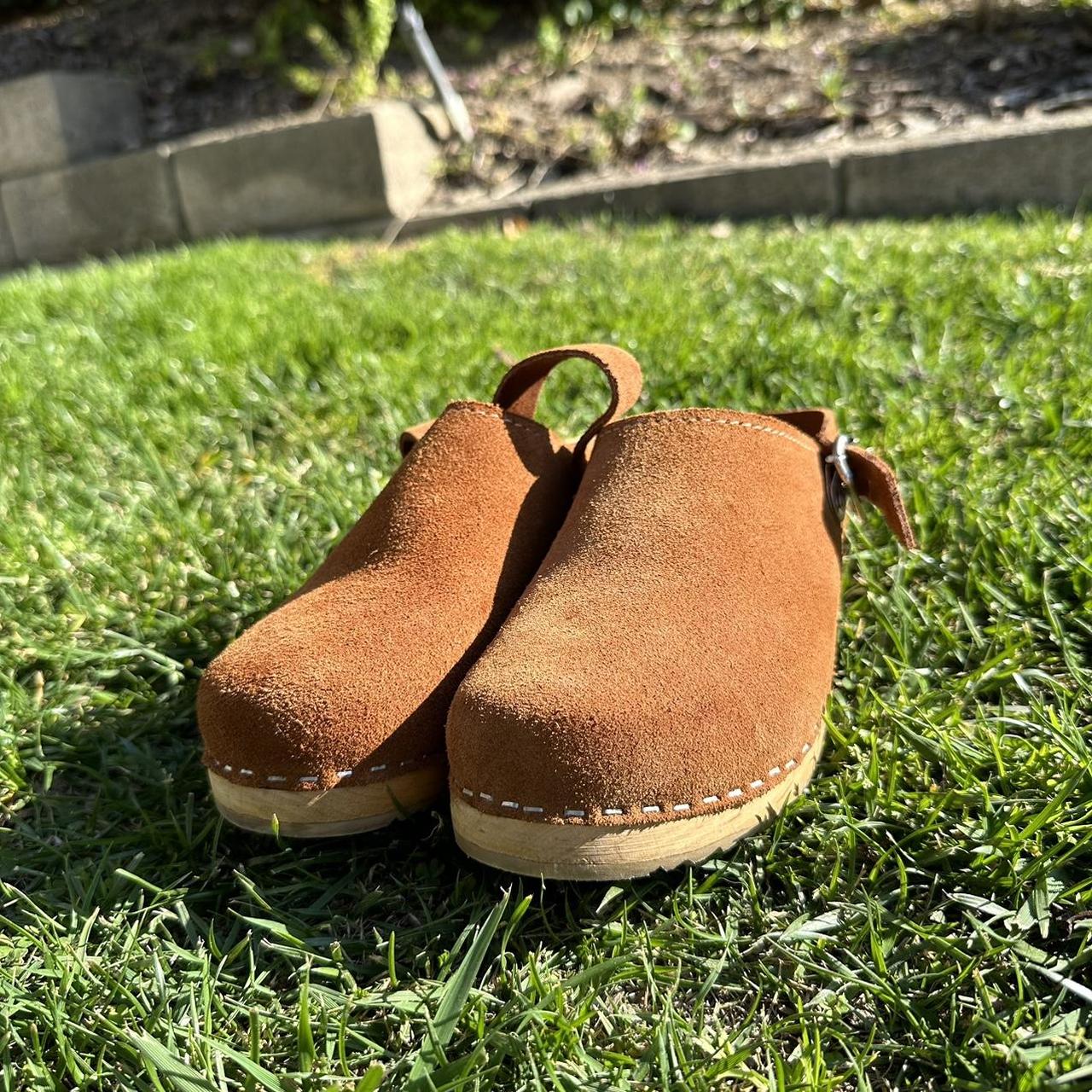 🍂 AUTHENTIC CLOGS 🍂 Only worn a couple times. In... - Depop