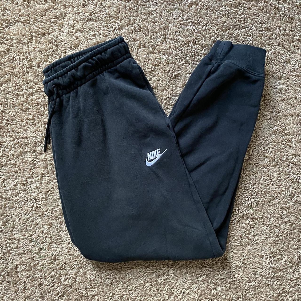 Nike spell best sale out joggers