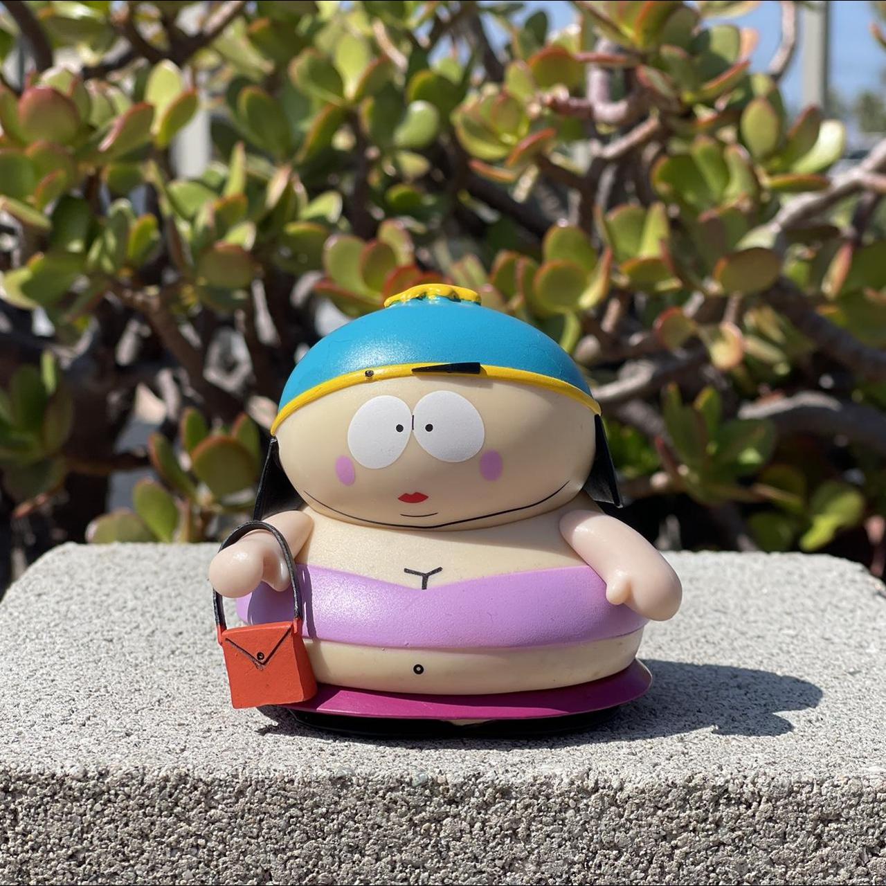 Mezco South offers Park Figure - Ming Lee Cartman