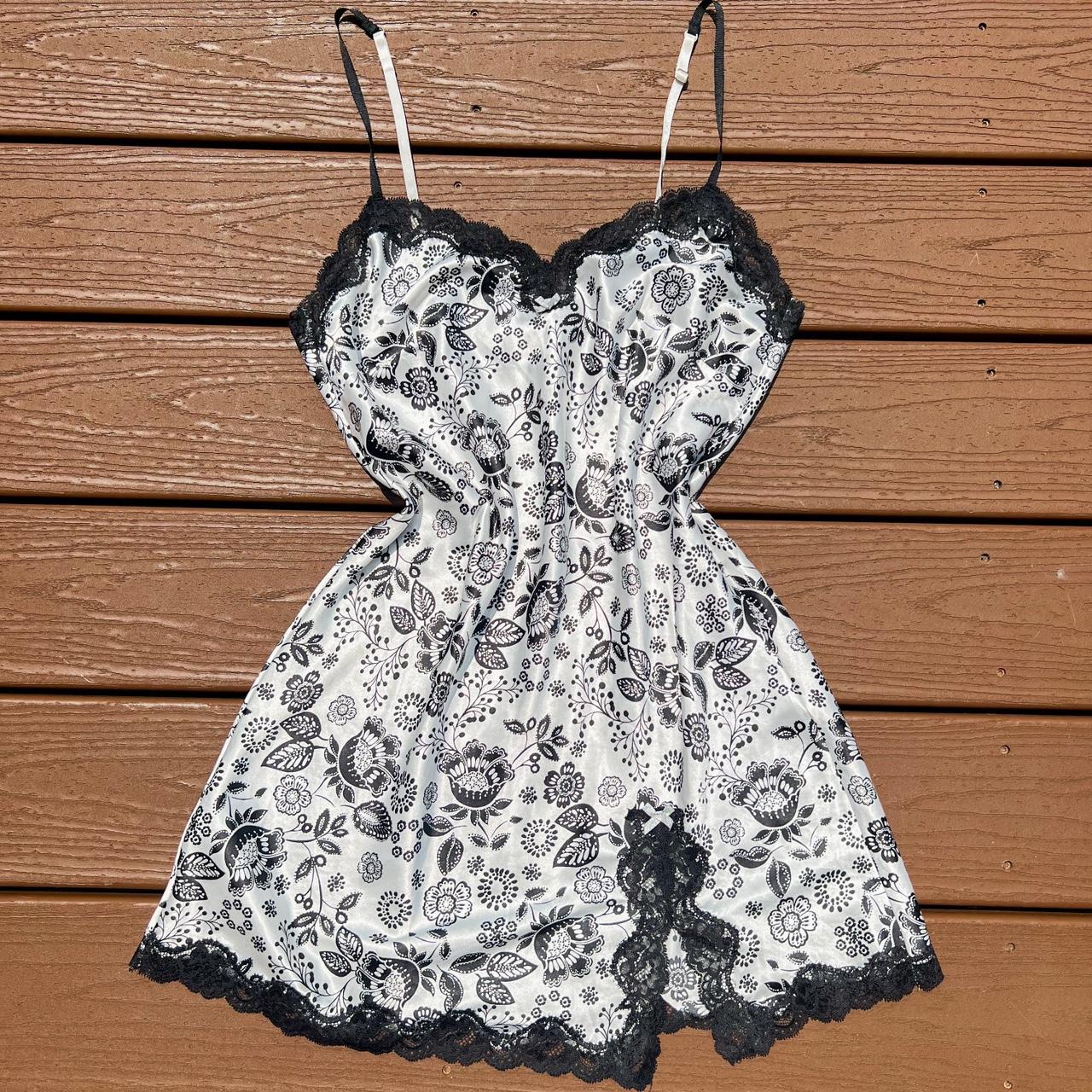 item listed by thriftylou