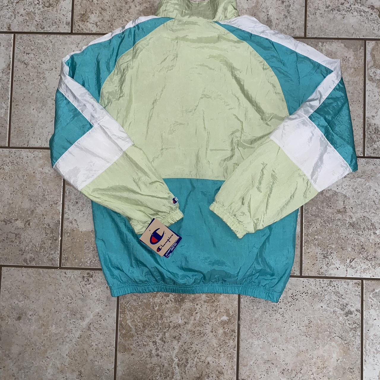 Delt Champion Lightweight Windbreaker