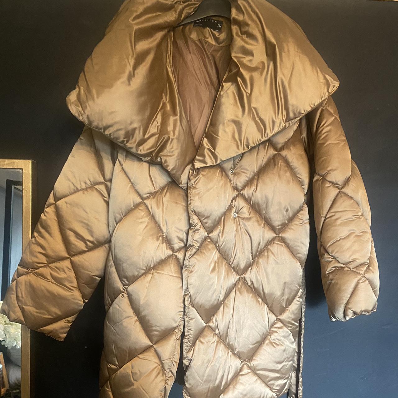 Women’s gold ASOS puffer coat •excellent condition... - Depop