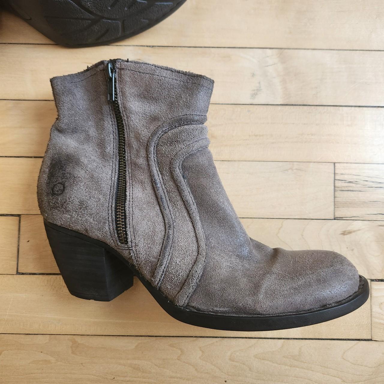 Born grey sale boots