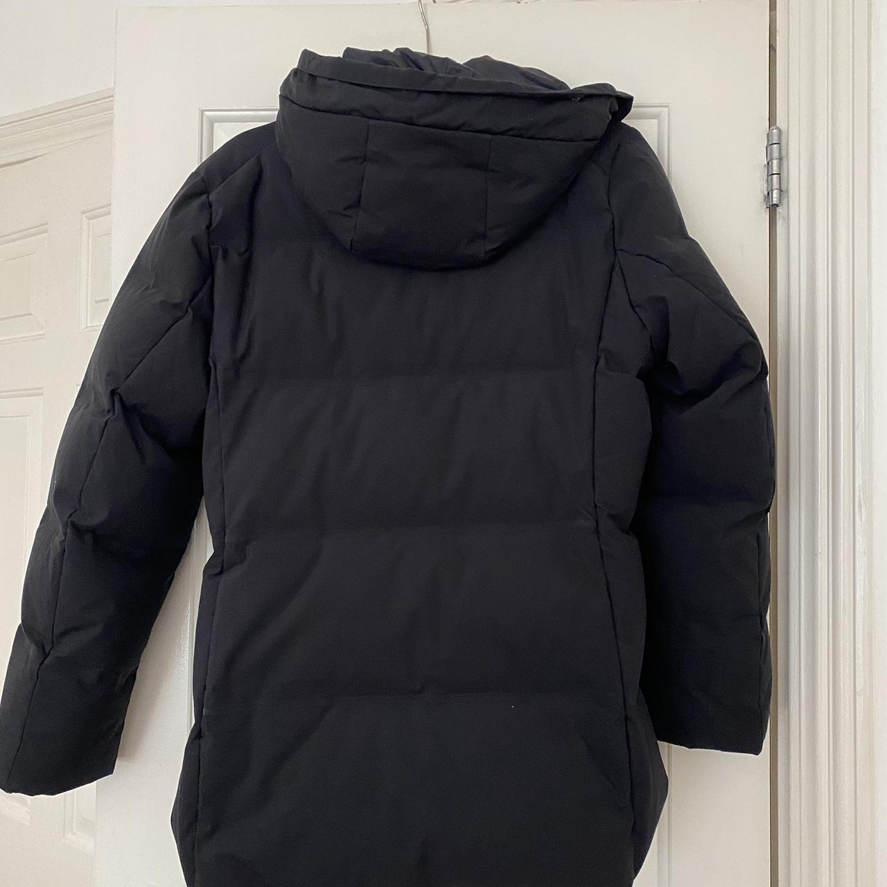 Uniqlo black puffer coat Great condition A small... - Depop