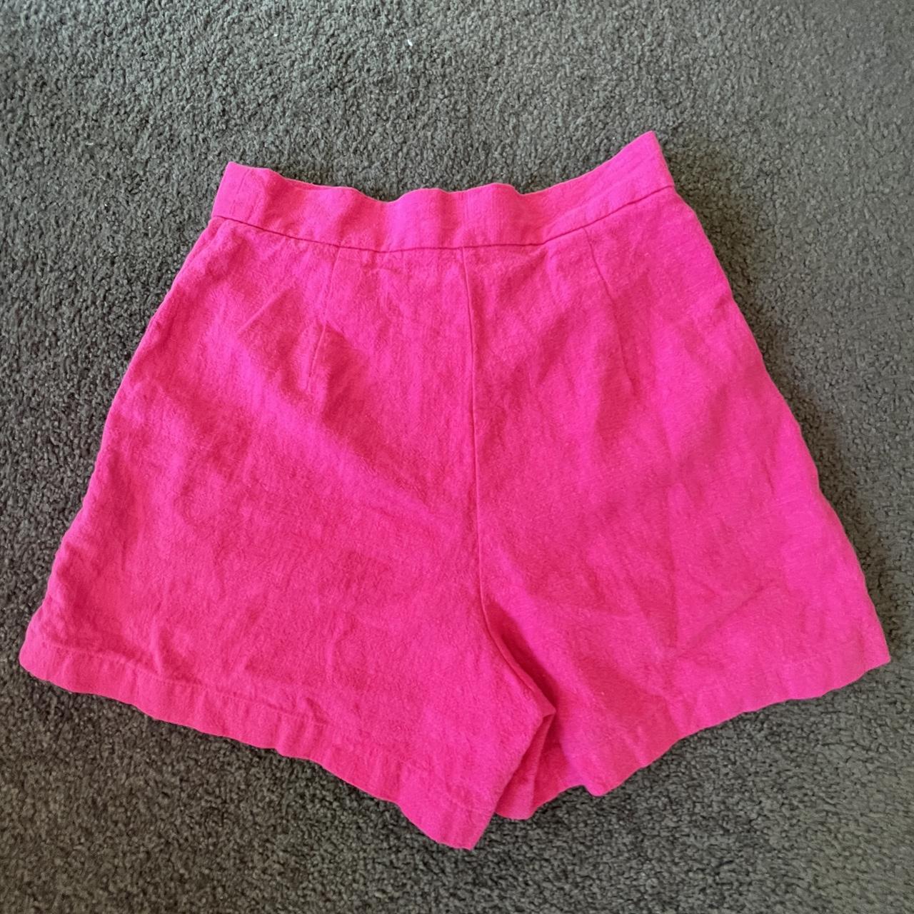 Women's Pink Shorts | Depop