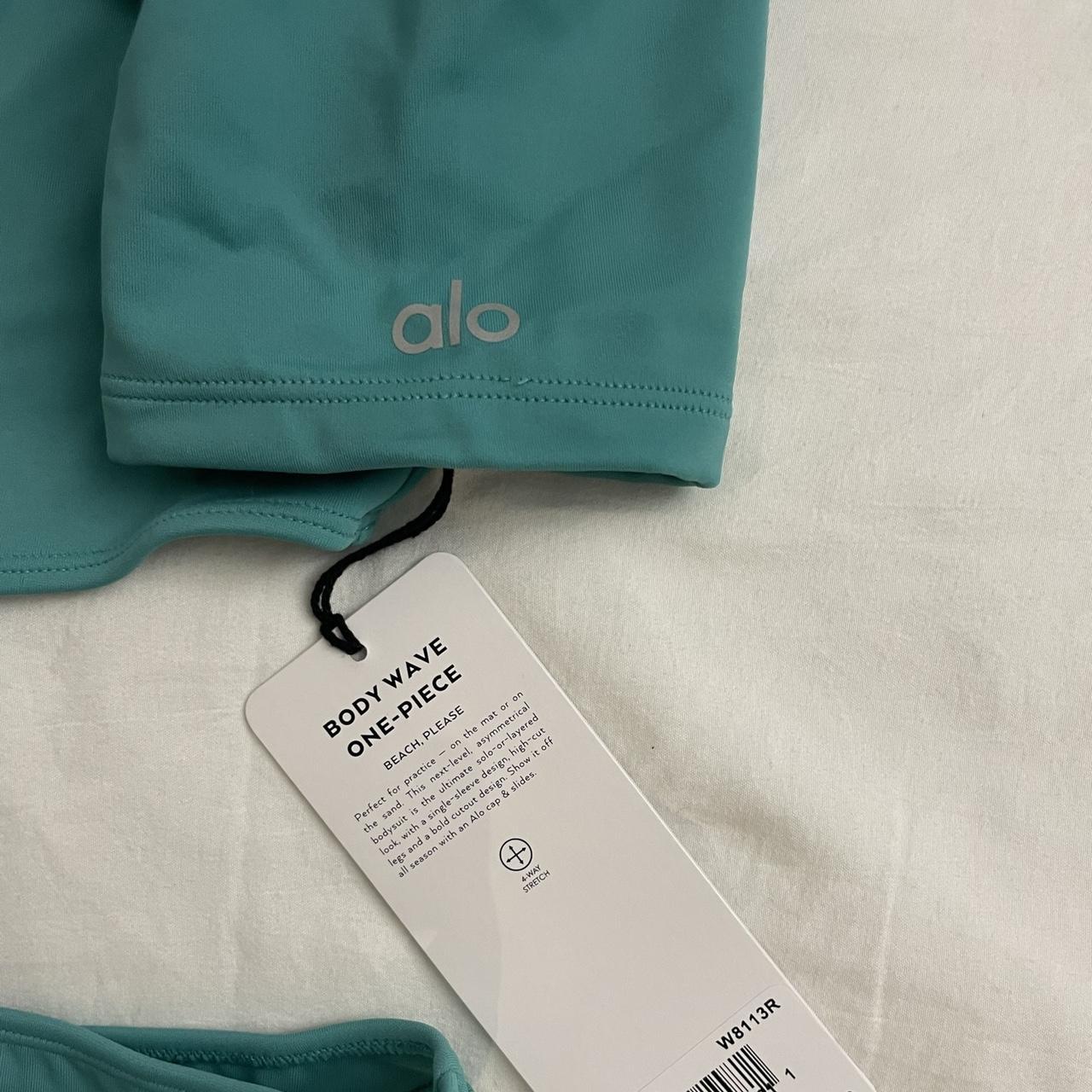 NWT Alo Yoga Body Wave One Piece in Teal size XS so