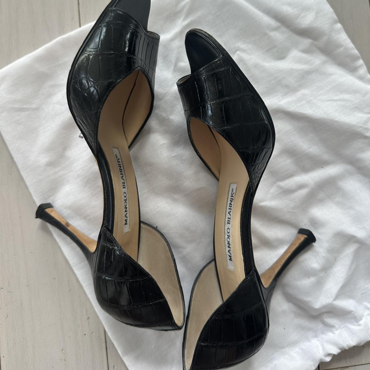 item listed by akweid