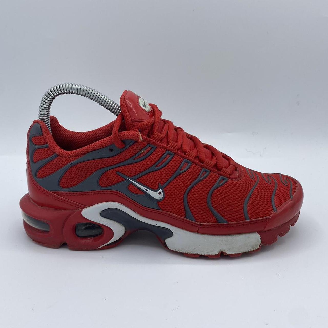 Air max plus university red pure platinum best sale