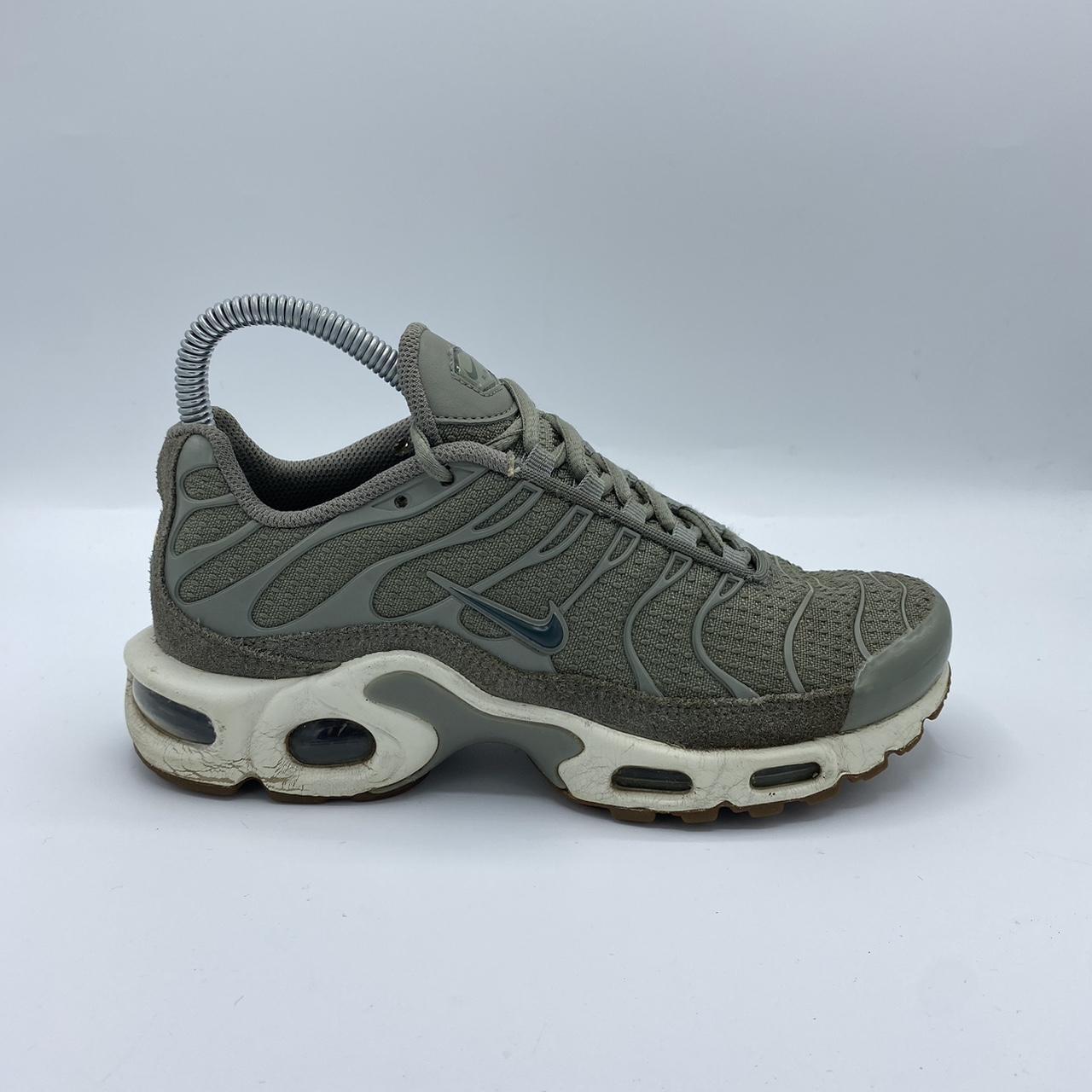 Dark stucco hotsell air max plus